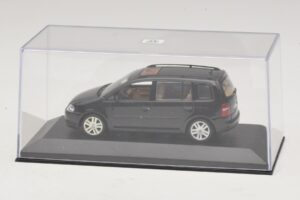 Volkswagen Touran 1T Nero Minichamps 1:43 TOURAN005 Pressofusione — immagine 4 di 5