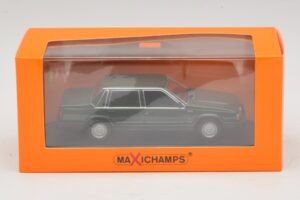 Volvo 740 Verde Scuro Maxichamps 1:43 940171700 Pressofusione — immagine 5 di 5